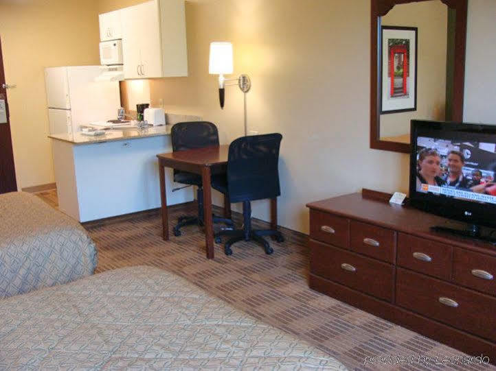 Extended Stay America Suites - Elizabeth - Newark Airport Экстерьер фото